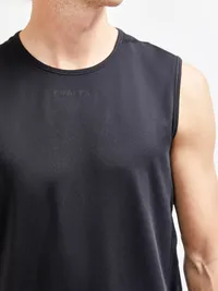 1908752-999000_ADV Essence SL Tee_Closeup4.jpg